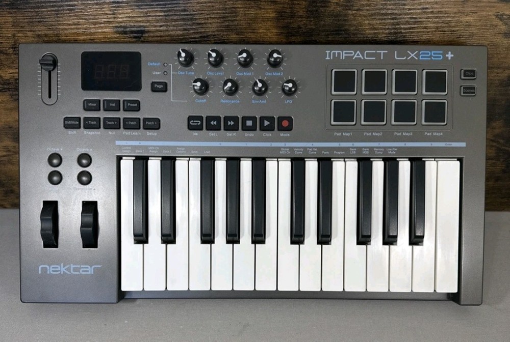 Nektar Impact LX25+ Midi Keyboard