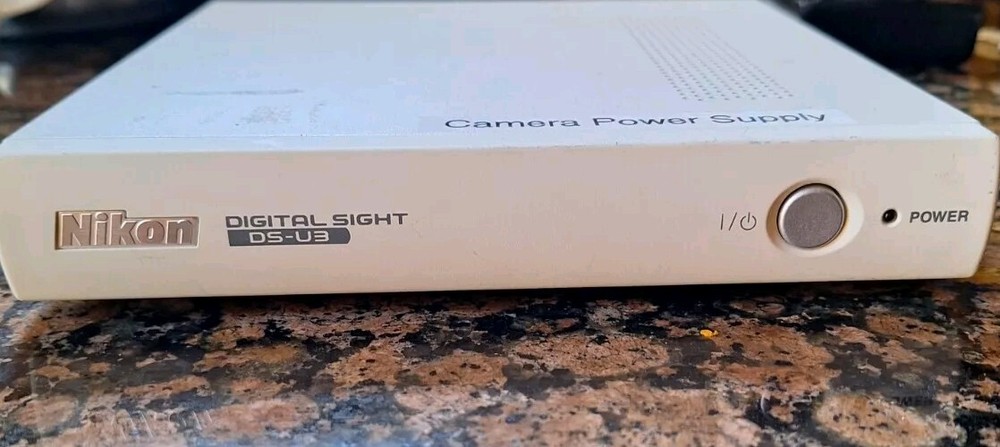 Nikon DS-Qi1MC Digital Sight Camera and DS-U3 Controller +cable