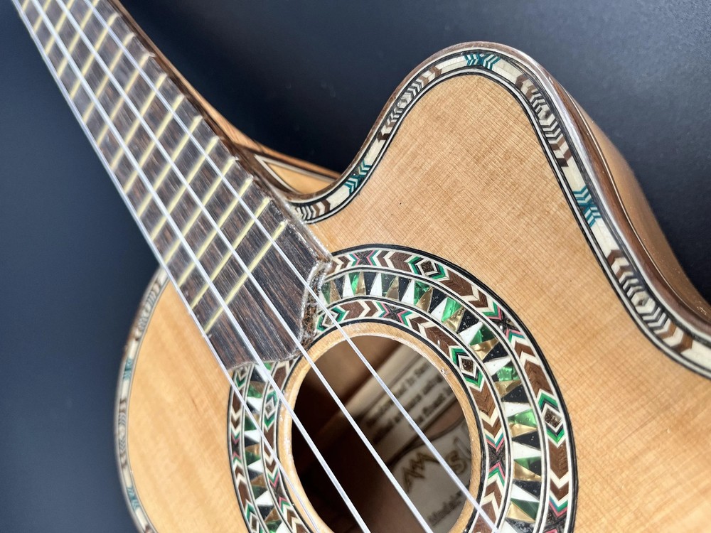 Summit Handmade Spruce / Cherry Tenor Ukulele Solid Wood! 2024