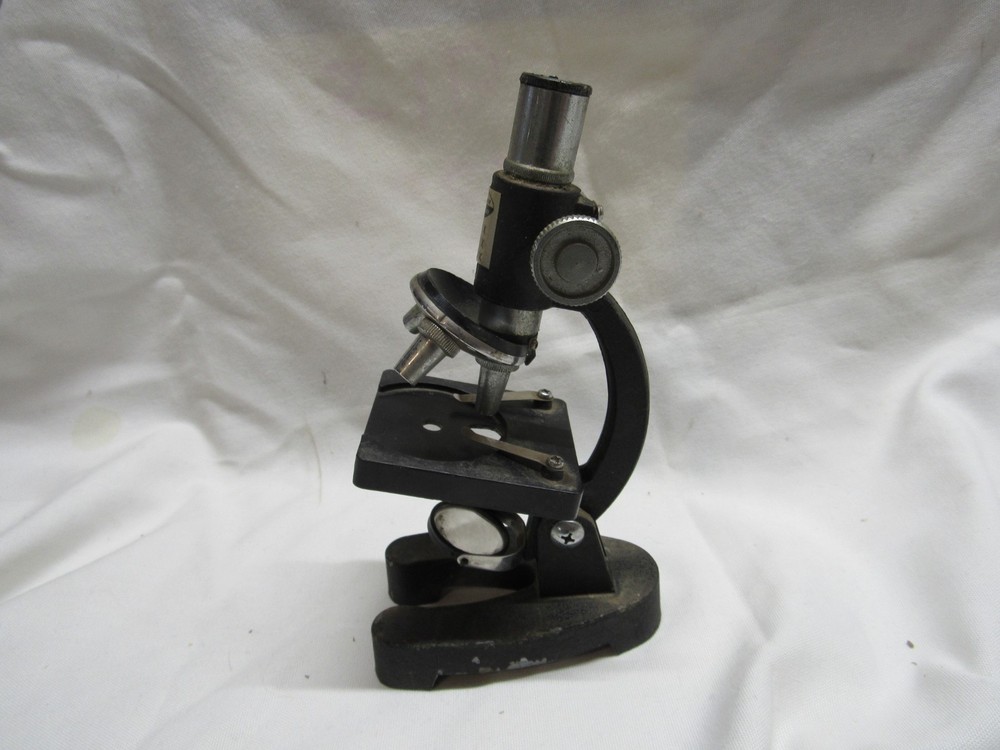 VINTAGE Creative Science 300 POWER MICROSCOPE ONLY