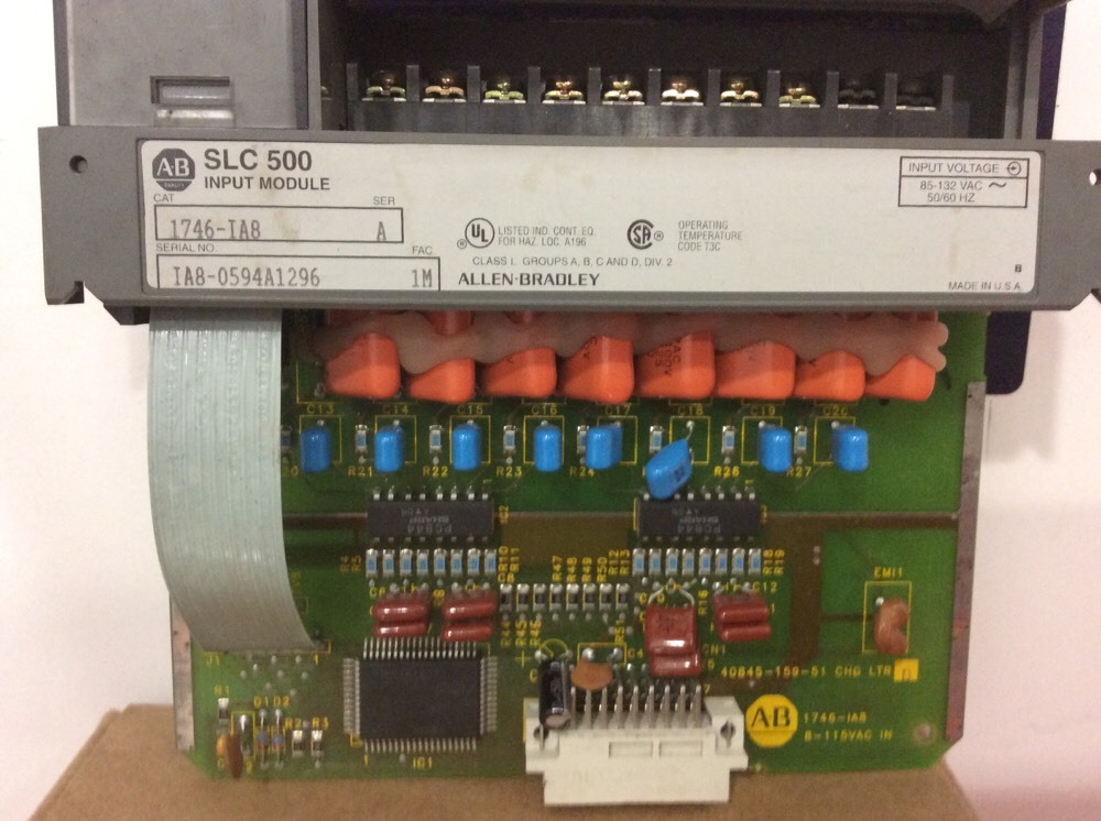 Allen Bradley SLC500 1746-IA8 A