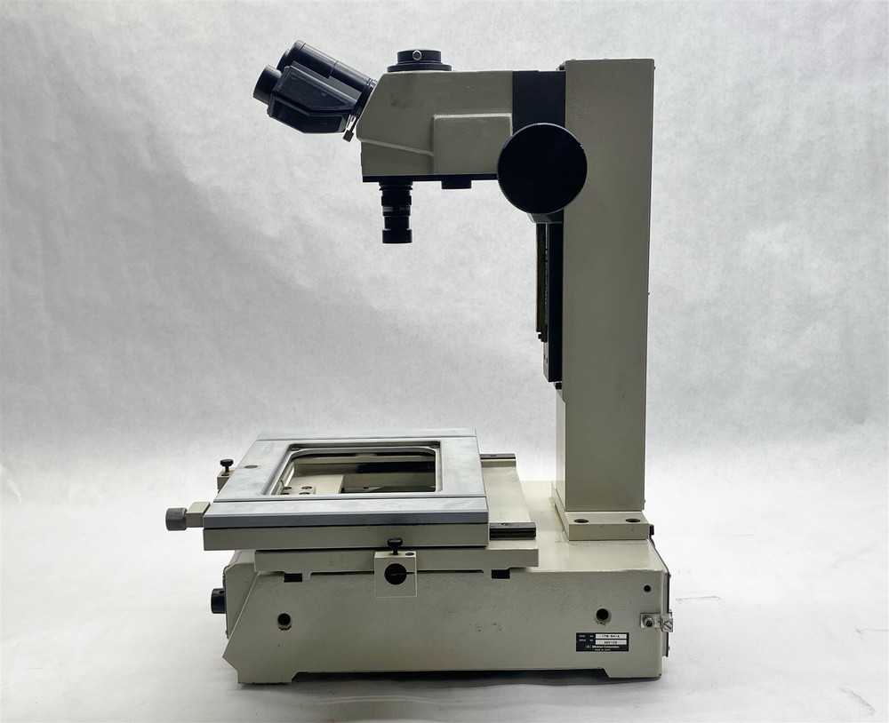 Mitutoyo 176-941A ToolMakers Microscope w/ 375-036 Objective + Stage PARTS