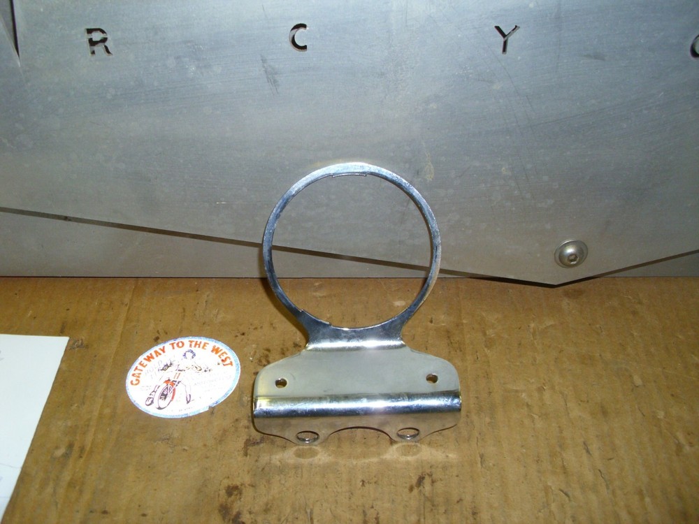 OEM VICTORY, BRACKET, SPEEDOMETER MOUNT, by Polaris 5246295!#