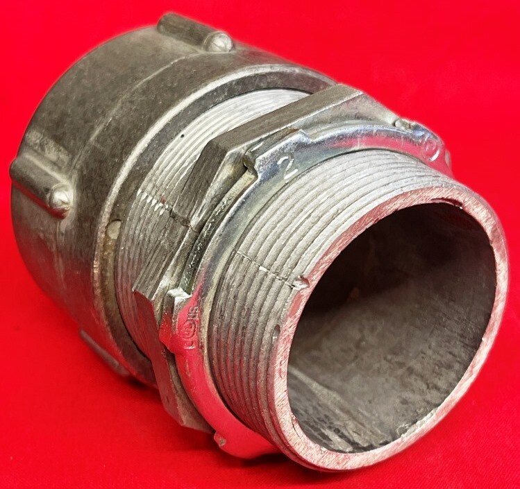 DUCT-O-WIRE CABLE CONNECTOR & BUSHING 2"