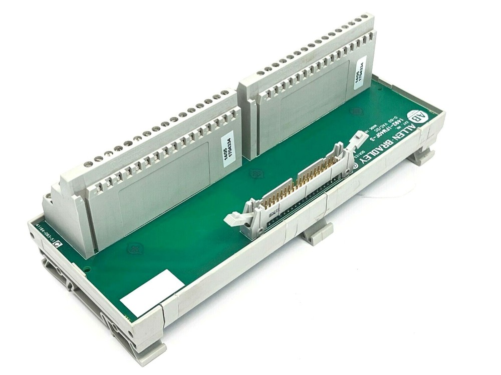 Allen Bradley 1492-IFM40F-3 Ser A Digital Interface Module 0-60VAC/DC