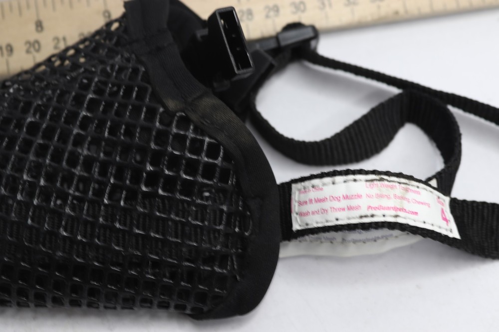 ProGuard Pets Mesh Quick Release Dog Muzzle Black Size 4