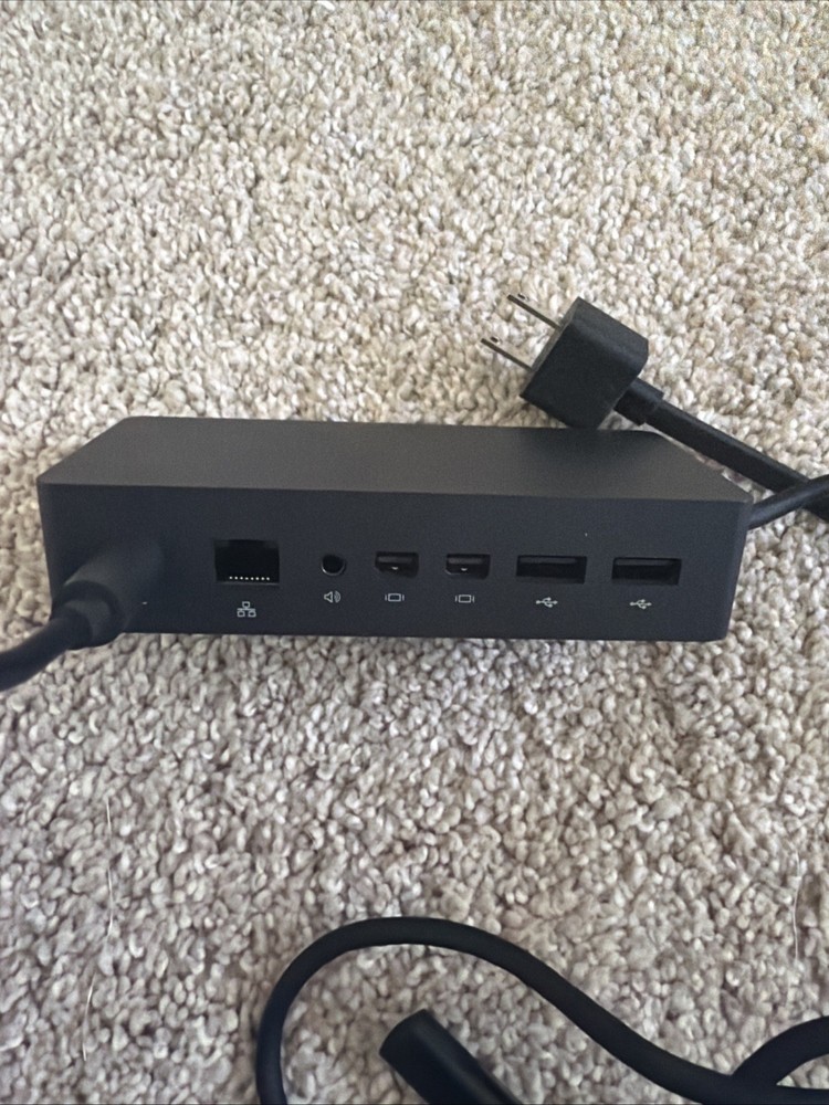 Microsoft Surface Pro Charger