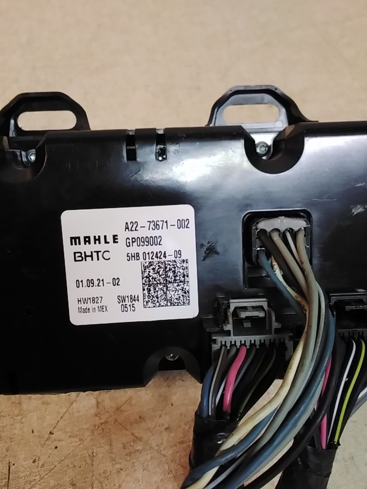 Freightliner A22-73671-002 HVAC Temperature Control