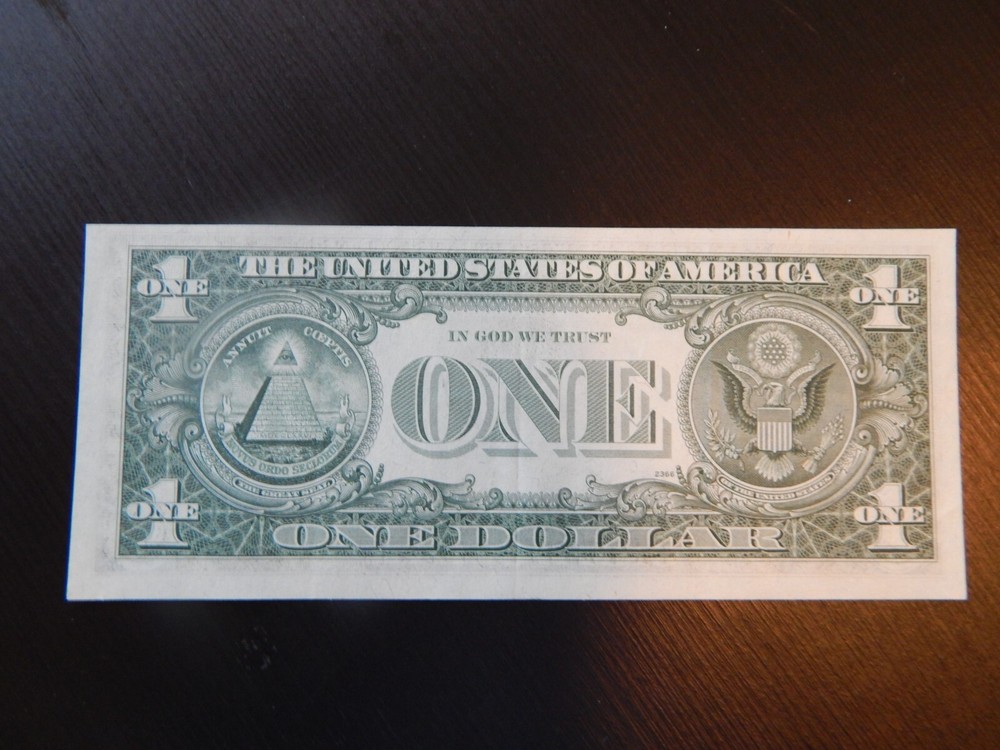 1977 Star Note 1 U.S. Dollar Bill With HUGE Cutting Error and number align
