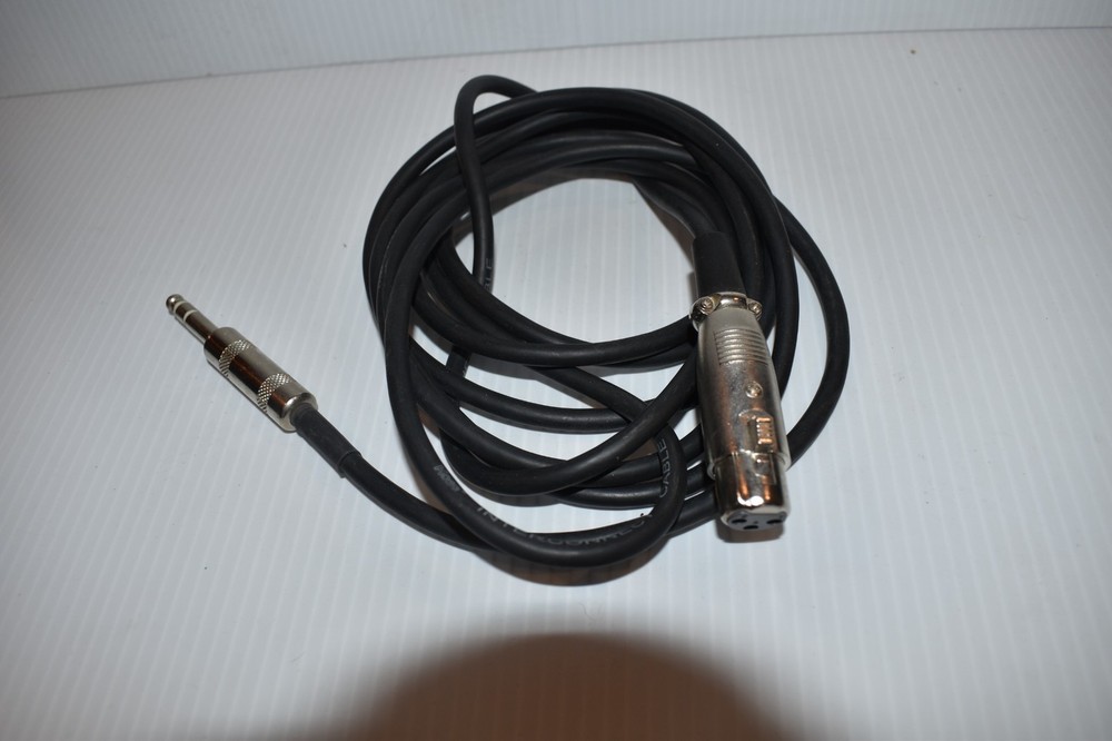 MONSTER & HOSA GUITAR CABLES (BFR85)