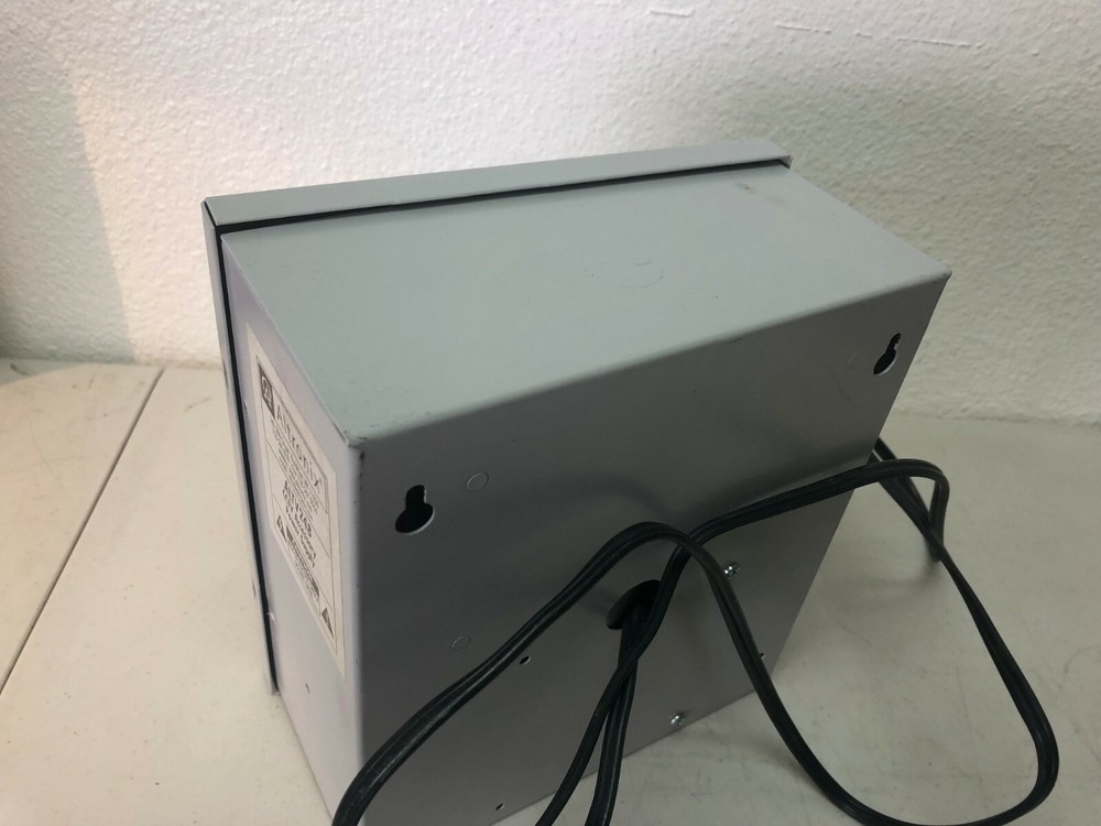 Altronix ALTV248 24VAC CCTV Camera & Accessory Power Supply 8 Outputs