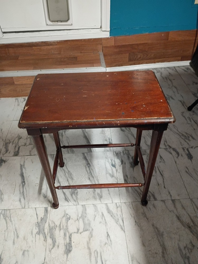Vintage Cherry Side Table by Drexel