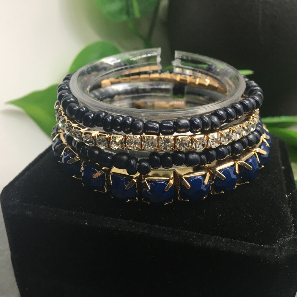 4 PC Handmade Bohemian Beaded Stackable 6.75" Plus Stretch Bracelet Set A459