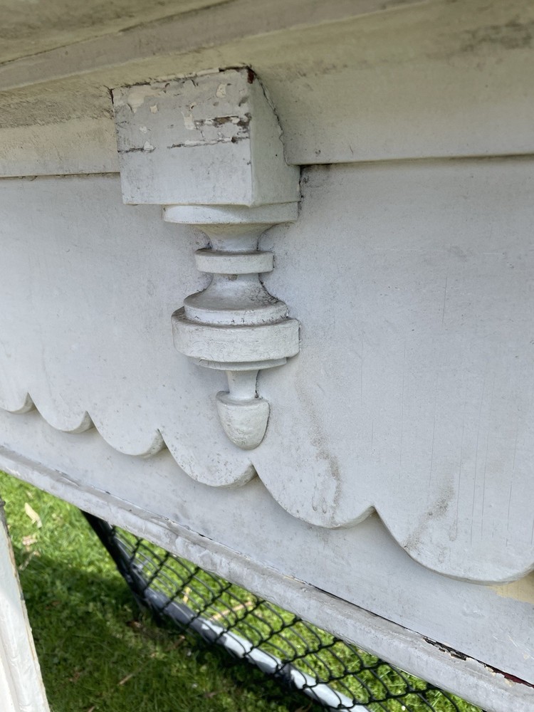 fireplace mantle