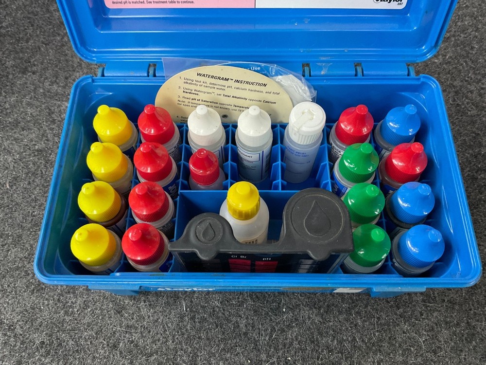 Taylor K-2005 Complete Pool & Spa Test Kit USED