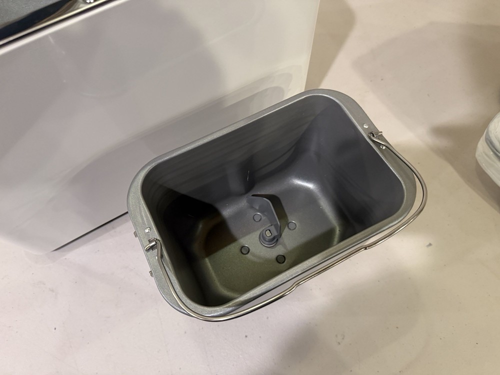 Breadman Ultimate TR2200C Automatic Programmable Bread Machine