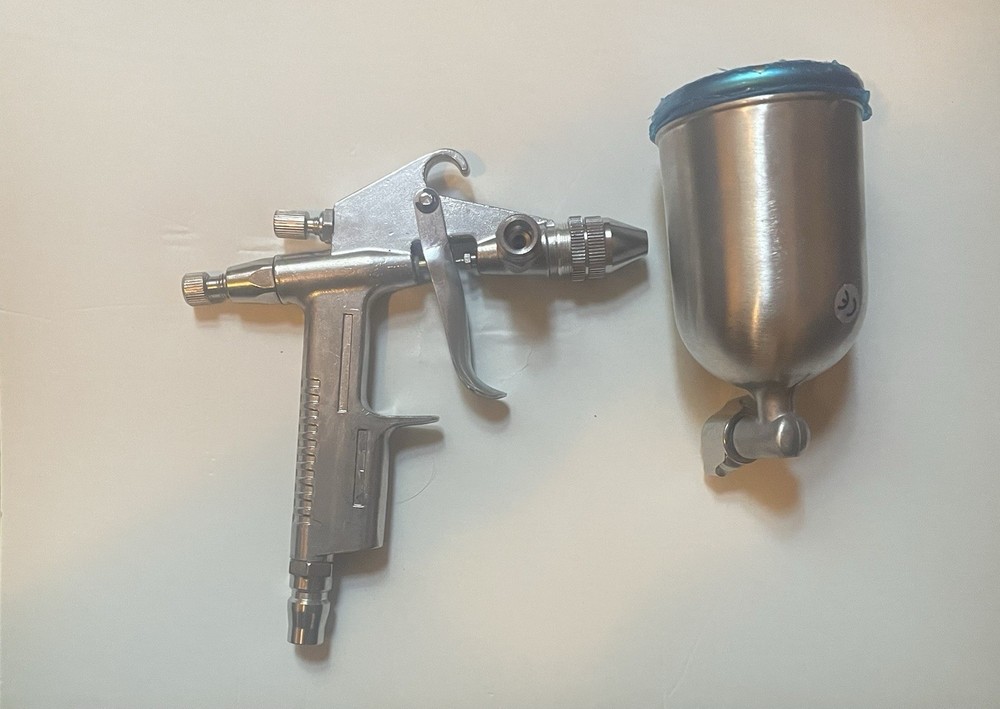 airbrush gun