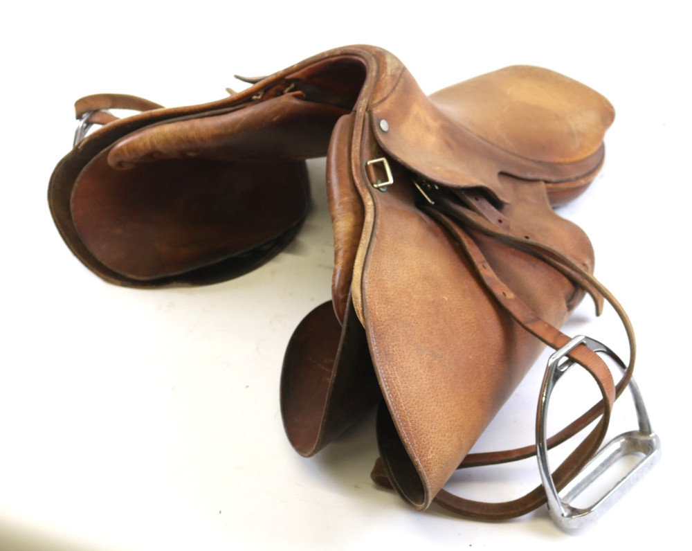 English Saddle