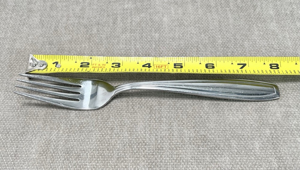 Oneida SATIN BRISTOL EVERDALE Stainless 18/0 Dinner Fork Silverware Flatware (2)