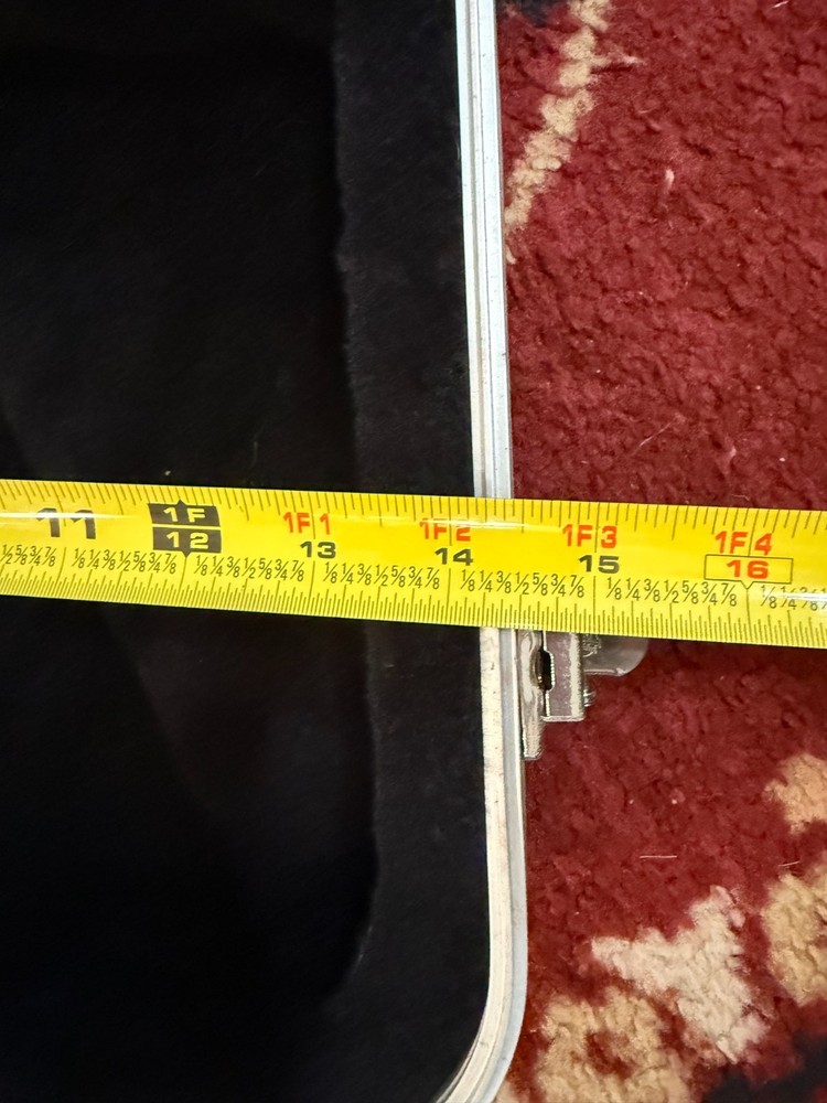 TKL Performer Rectangular Universal Strat Style Guitar Hardshell Case