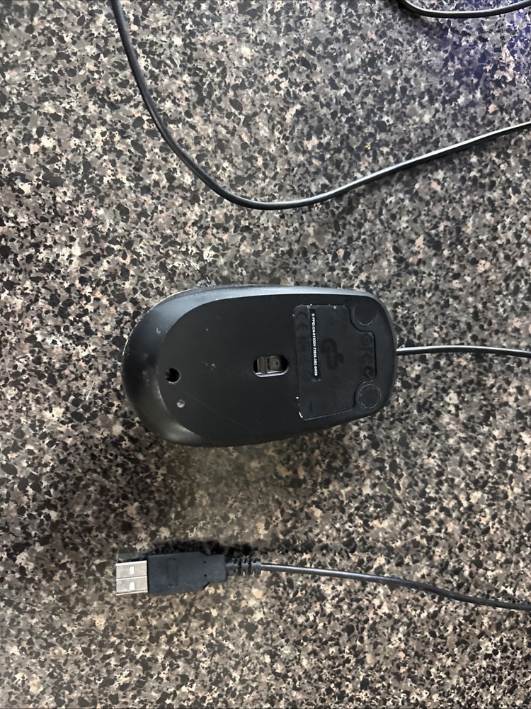 Dell 11D3V 1000 DPI Optical 3-Button USB Mouse - Black