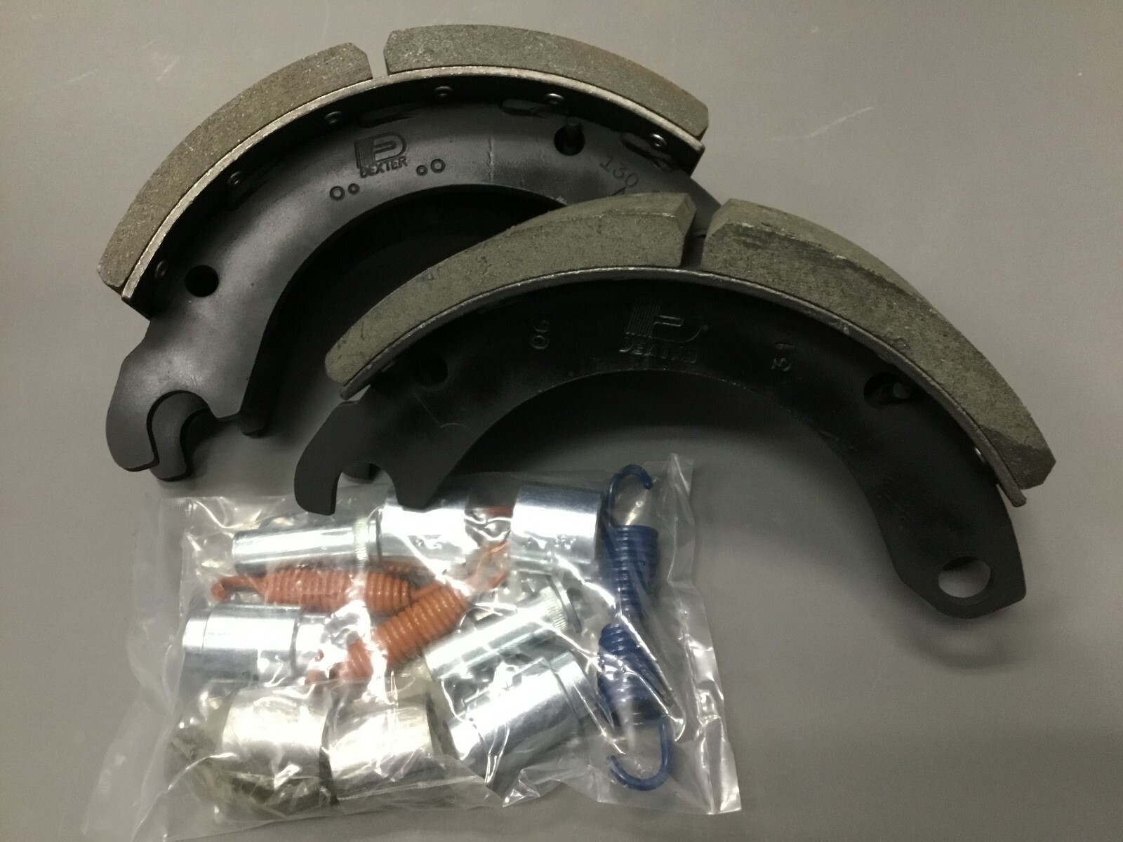 40-321-01,40-321-02 Dexter PQ style shoes 10-15k, 12.25 x 4 with hardware kit