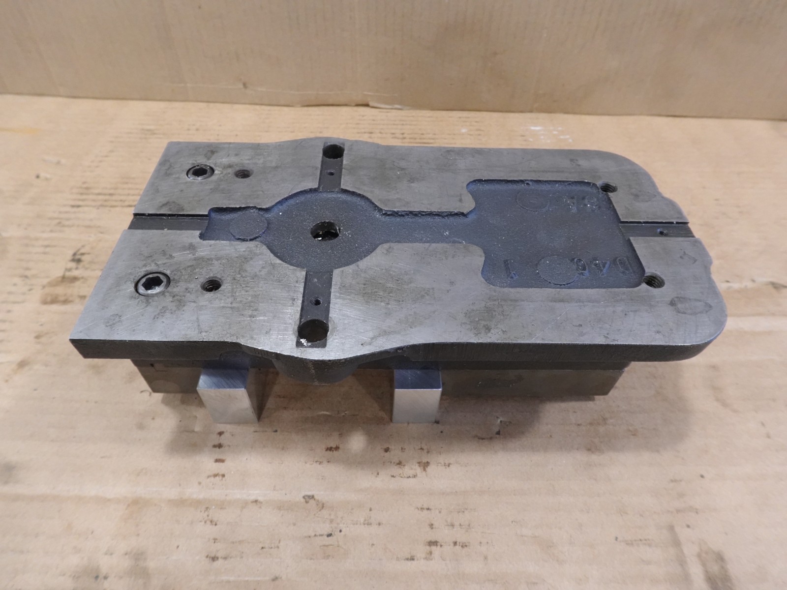 Kurt D40 AngLock 4" Milling Machine Vise KC0