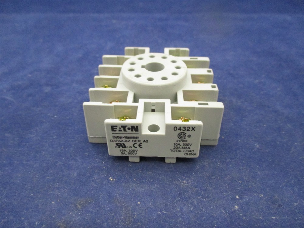 Cutler-Hammer D3PA3-A2 Relay Socket
