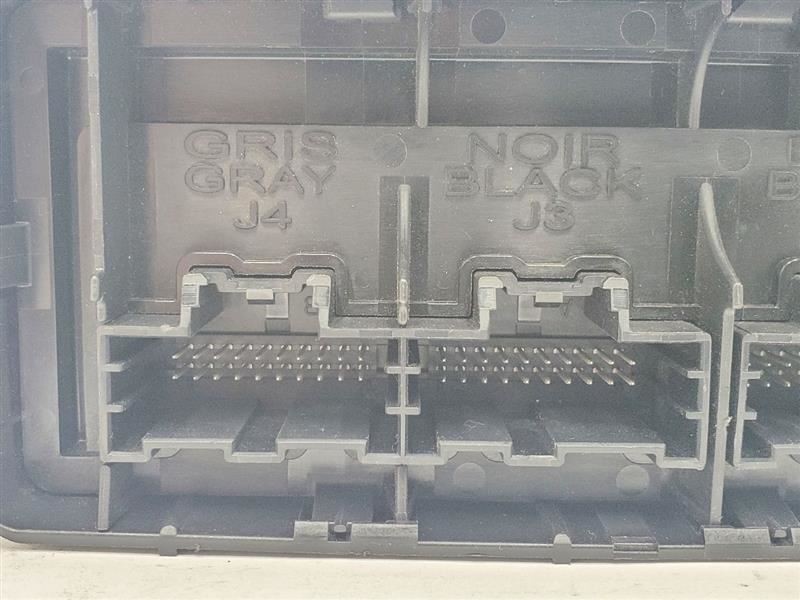 Temperature Control Module PN: 1358330 OEM 2012 Volt Cruze Lacrosse