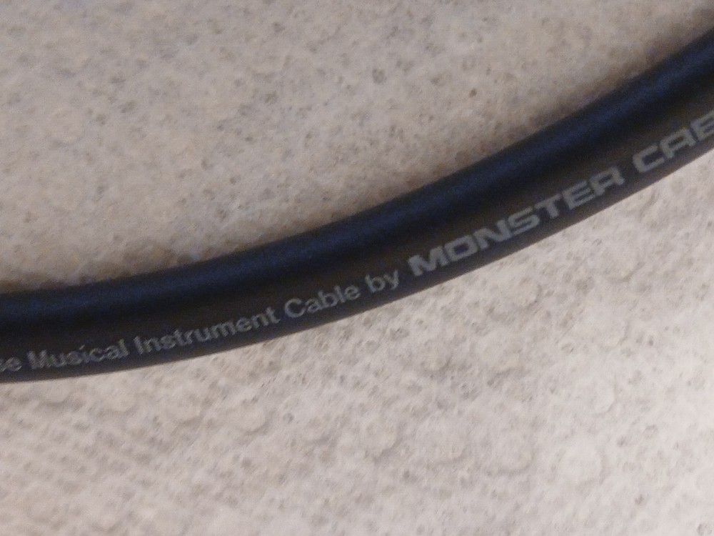 Monster Rock Prolink instrument cable