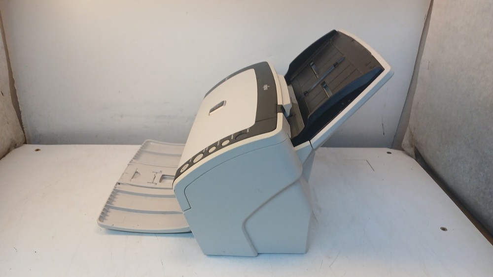 Fujitsu Fi-6130z Color Duplex Document Scanner *Working* *READ*