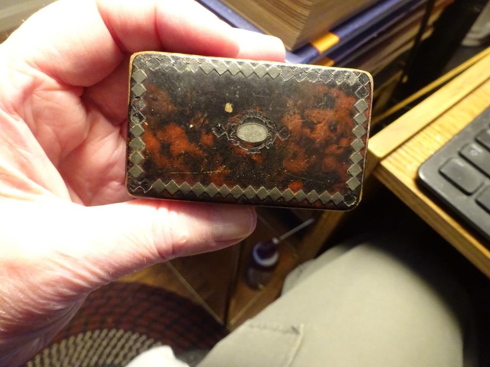 CIVIL WAR ERA SNUFF BOX "Paper Mache Faux Tortoise Shell Lacquer Ware"