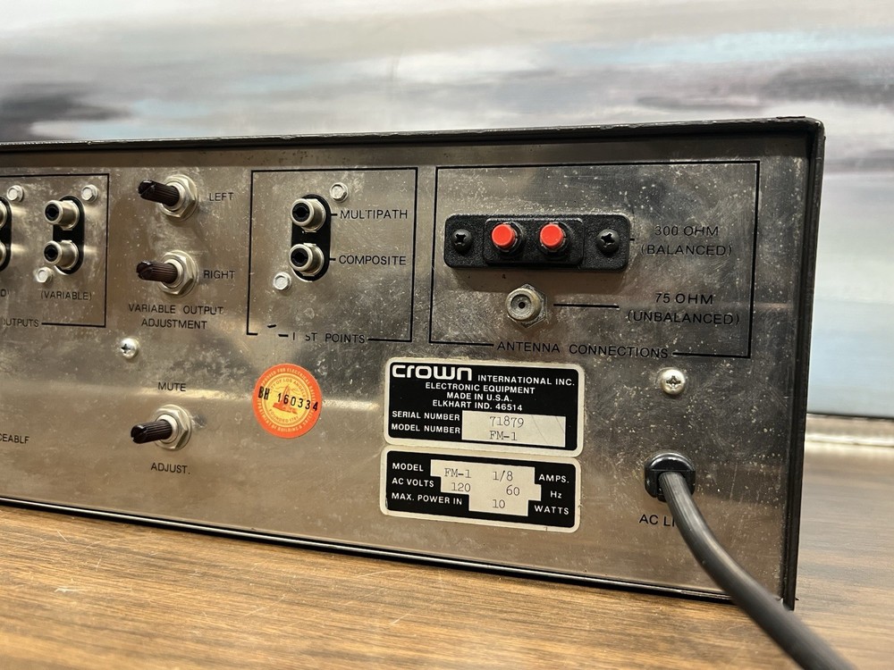 Crown FM1 Digital Tuner WORKING GREAT- TESTED