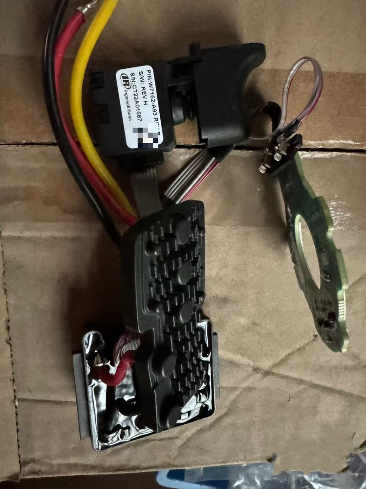 1PCS   switch assembly  W7152-A93