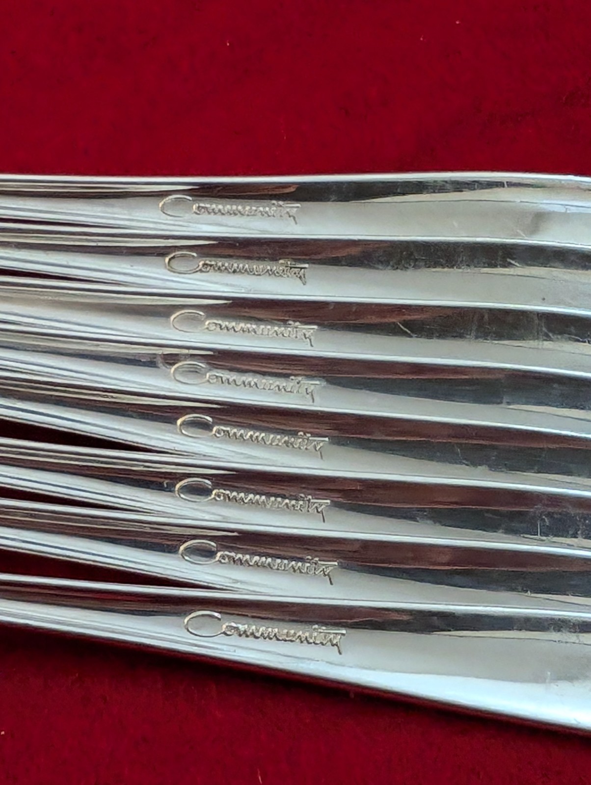 Lot Of 8 Oneida Community SILVER FLOWER Silverplate Salad Forks Silverware