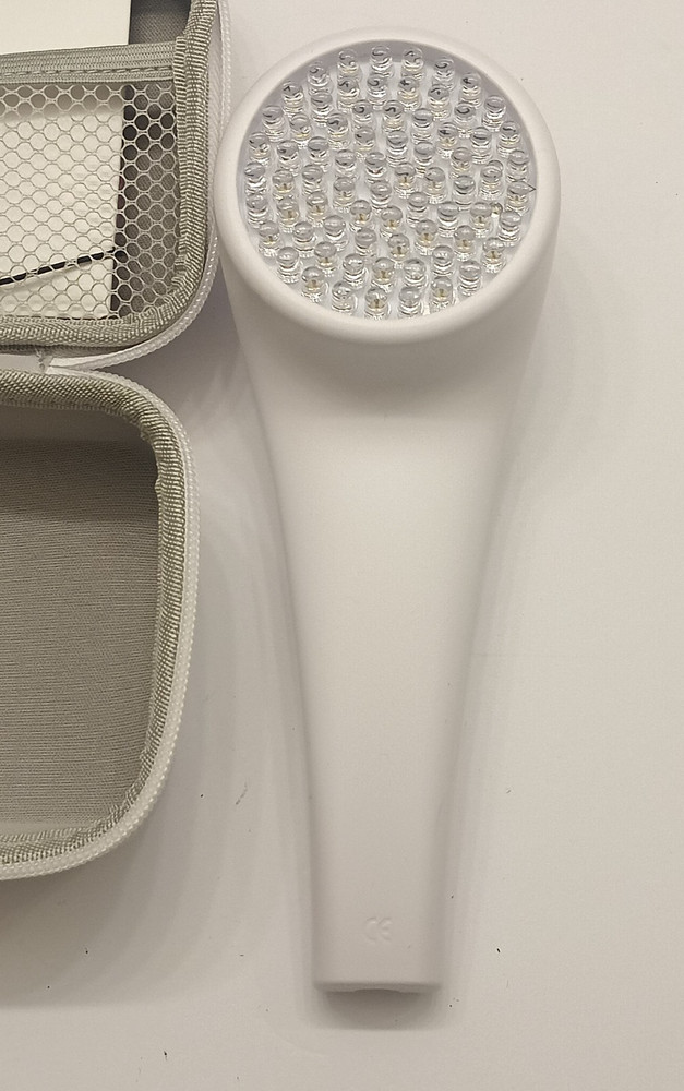 LightStim for Wrinkles Pro Strength LED Light Therapy Bundle! (White)