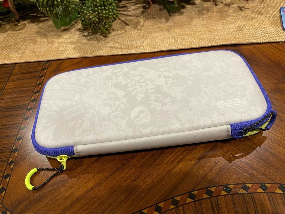 Nintendo Switch Carrying Case and Screen Protector Splatoon 3 Edition New OFB