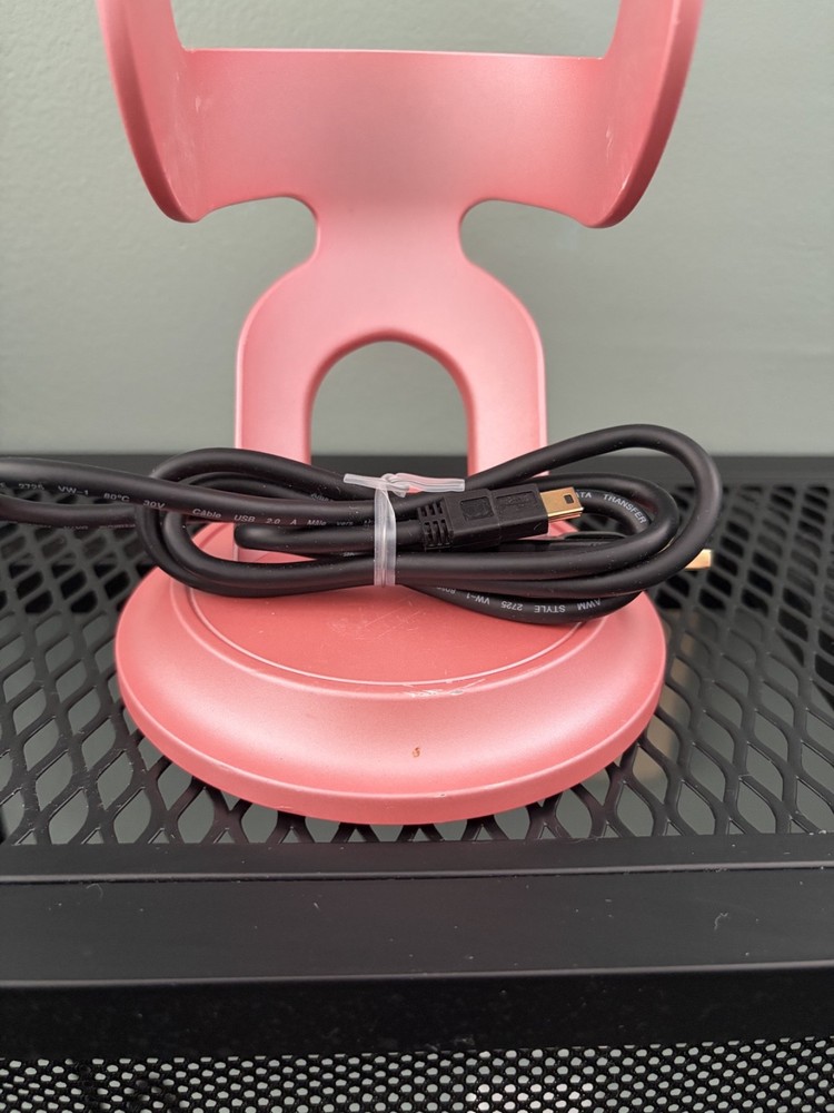 Logitech Creators Blue Yeti USB Microphone - Dawn Pink