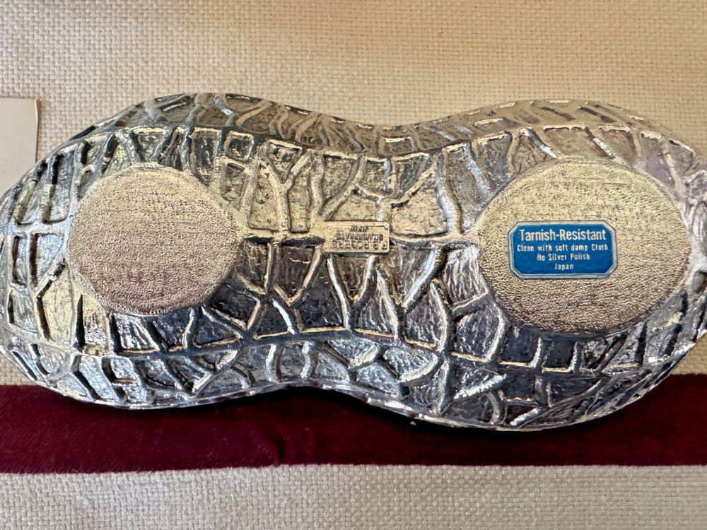 VTG FB Rogers THE PEANUT Silver Plated/Gold Plated Interior Peanut Shaped Dish