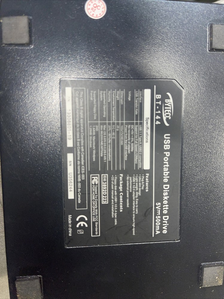 Bytecc USB Portable Diskette External Floppy Drive BT-144 Works Good