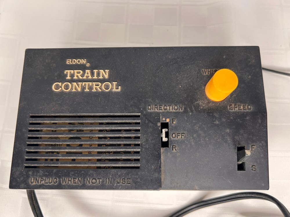 Push Whistle HO Transformer ELDON Model TRAIN CONTROL 12V power pack Untested
