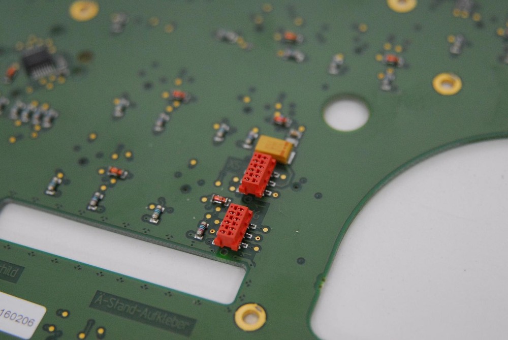 GE KTI301746 RTU4a Console Interface Board - Voluson E8