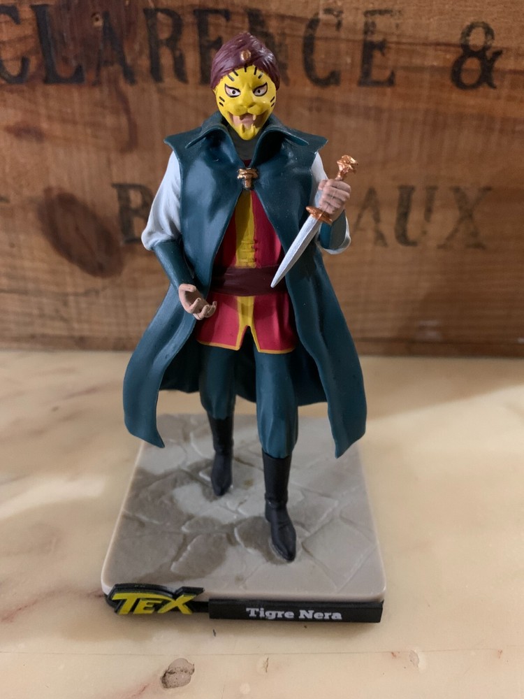 3d tex figurines BLACK TIGER BONELLI CENTAURIA