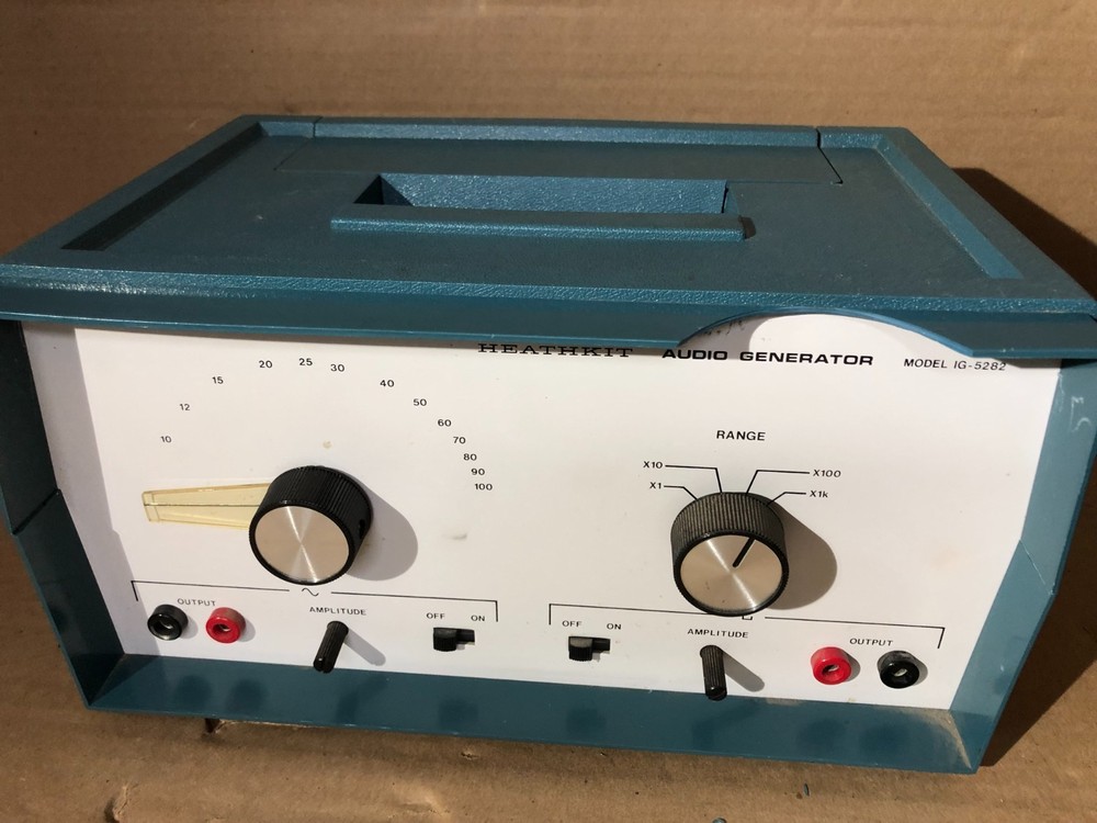 Vintage HEATHKIT AUDIO GENERATOR IG-5282