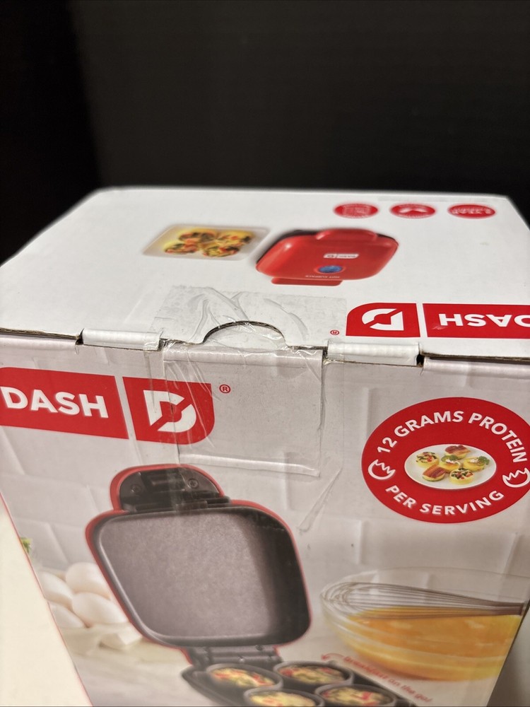 Dash Egg Bite Maker Makes 4
