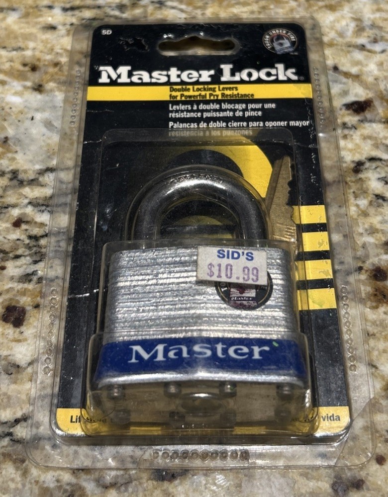 Master Lock Maximum Security Keyed Padlock NEW SEALED