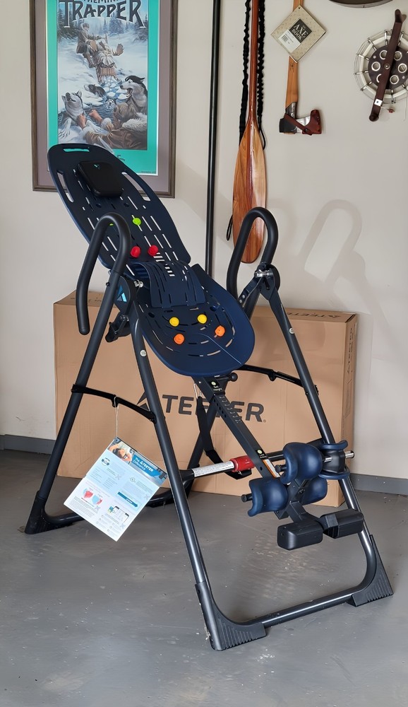 TEETER NXT-S INVERSION TABLE IMMACULATE W/ BOX & PAPERS
