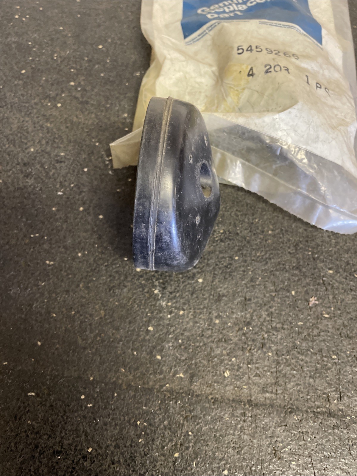 NOS Jeep CJ Side Mount Spare Tire Bumper Dampener w/OEM Screw - CJ5 CJ7 Renegade