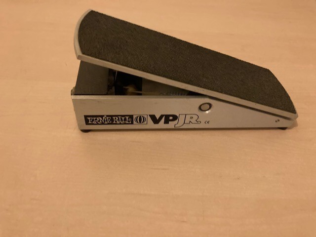 Passive Volume Pedal   P0-6180 VP