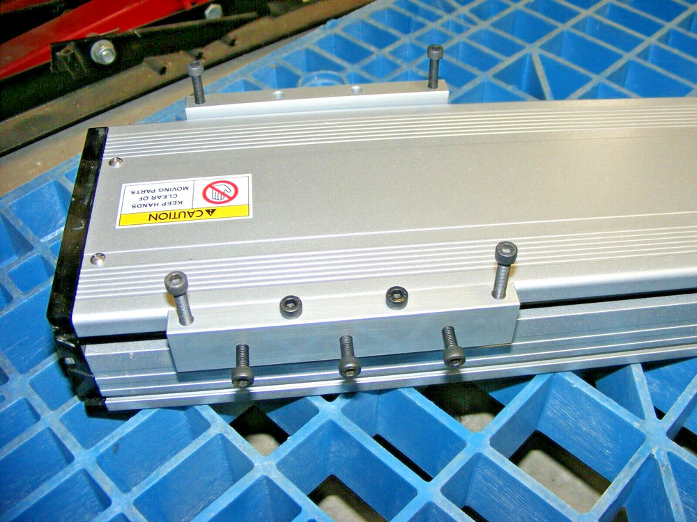 Nordson EFD Dispenser Robot Axis Rail Guide Y1